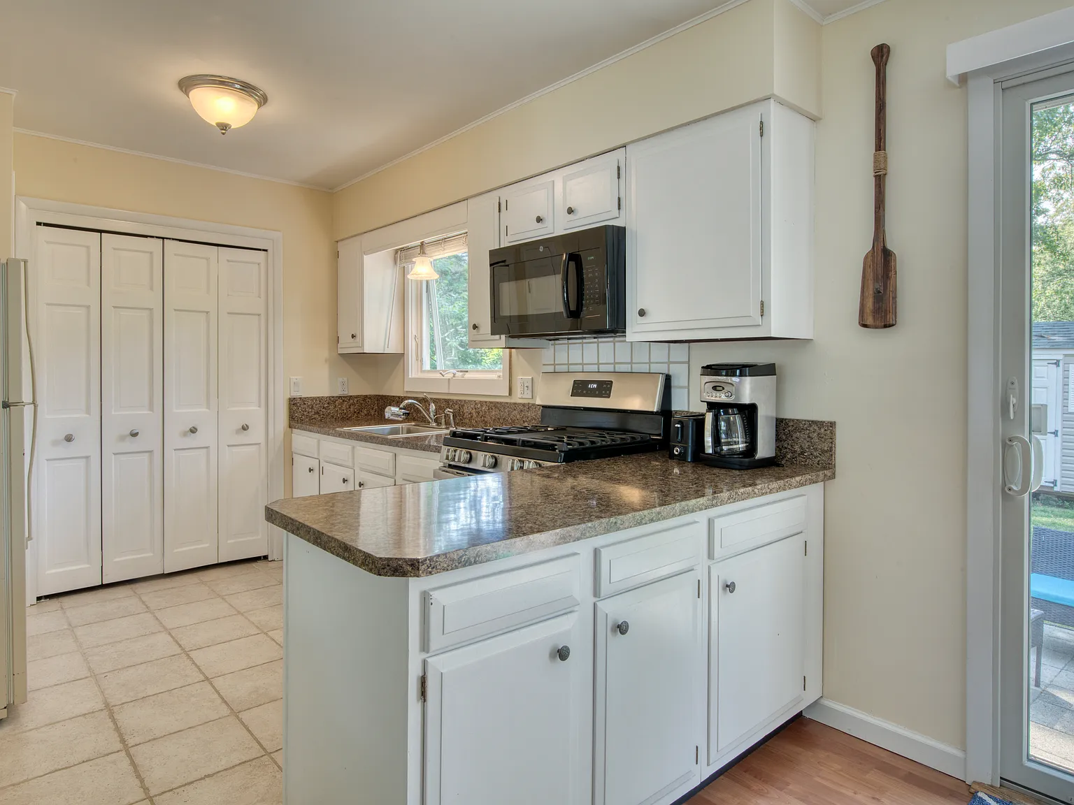 Montauk Cottage — Photo 3