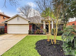 16103 Lakestone Dr, Tomball, TX 77377
