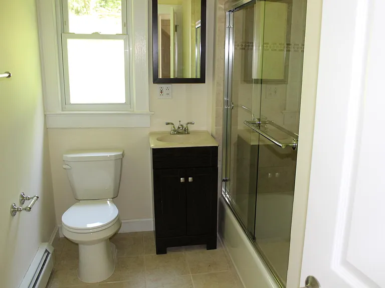 3685 Gomer St — Photo 7