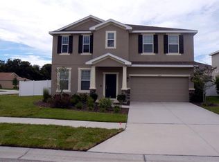 6035 Merrifield Dr, Zephyrhills, FL 33541