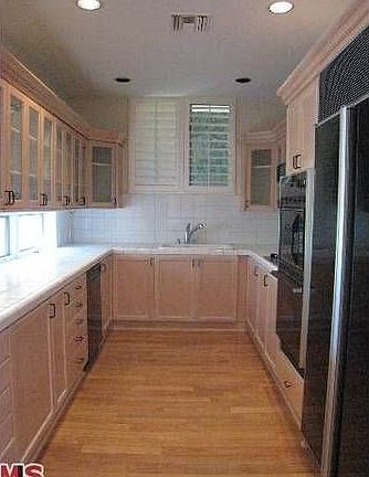 5th image of 4336 Hillview Dr
