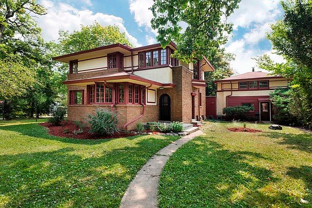 1st image of 344 Elm Place House