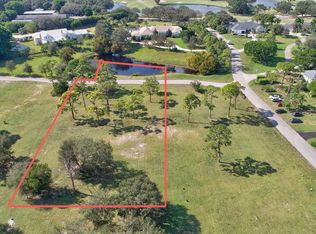 20 Robert Raborn Ct, Golf, FL 33436