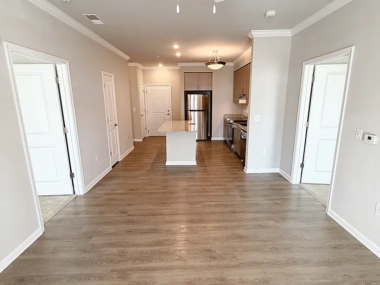 Clairmont at Crabtree — Photo 106