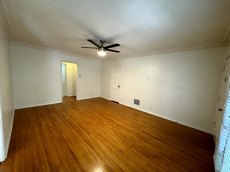 1271 N. Crescent Heights Blvd — Photo 10