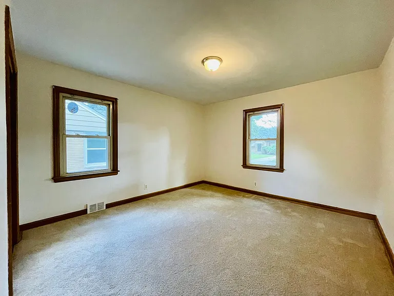 Lower Bedroom