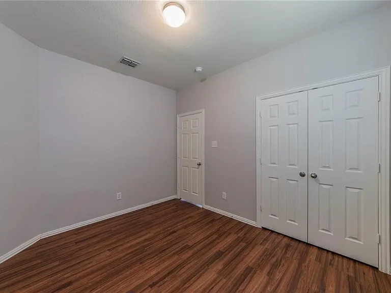 14504 Logan Springs Dr — Photo 29