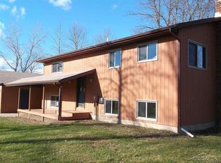 3375 E Hubbard Rd, Midland, MI 48642