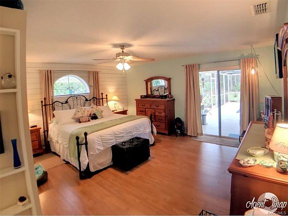 5th image of 104 W National St