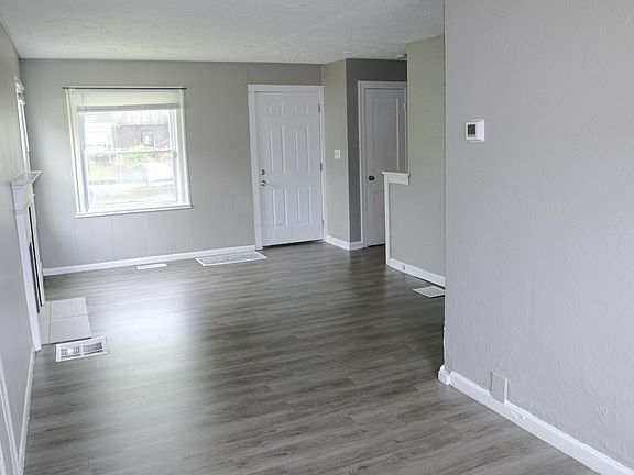 5th image of 2233-2239 Homestead Dr