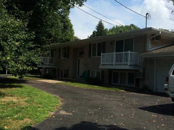 1078 E Circle Dr APT 3, Wayzata, MN 55391