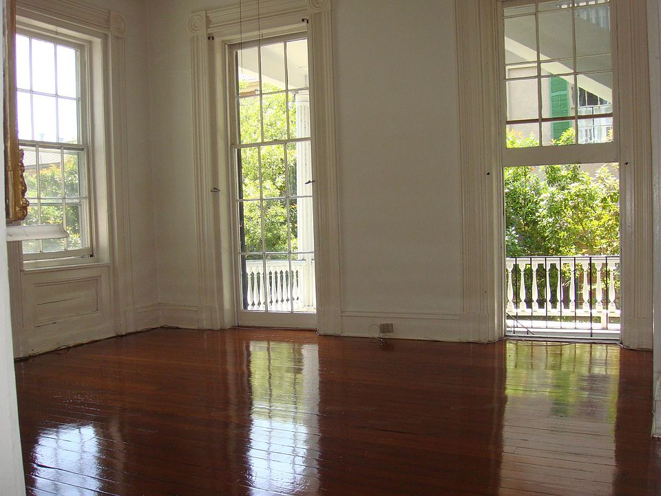 Living Room to Porch