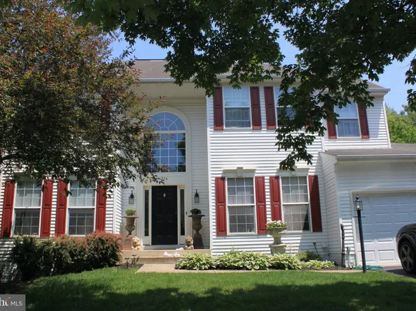 316 N Constitution Way, Purcellville, VA 20132