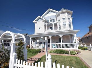 247 13th St S, Brigantine, NJ 08203
