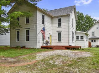 455 N Elm Blvd, Monticello, IL 61856
