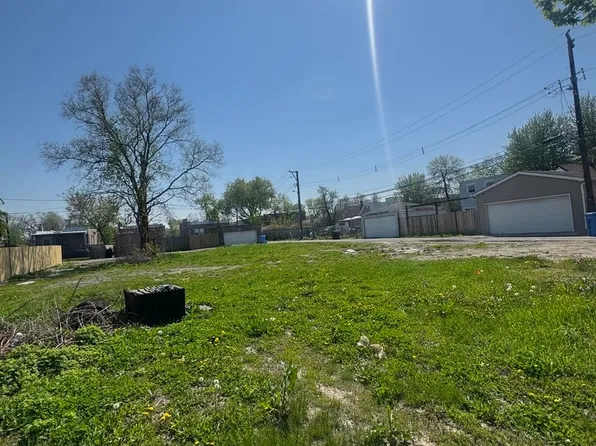 3347 W Iowa St, Chicago, IL 60651