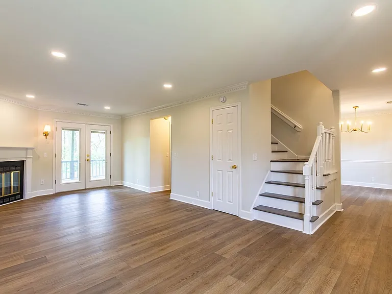 109 Welshwood Ct — Photo 6