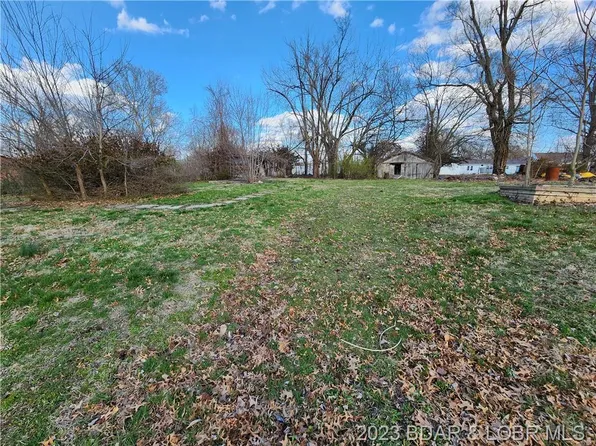 15893 Highway D, Versailles, MO 65084