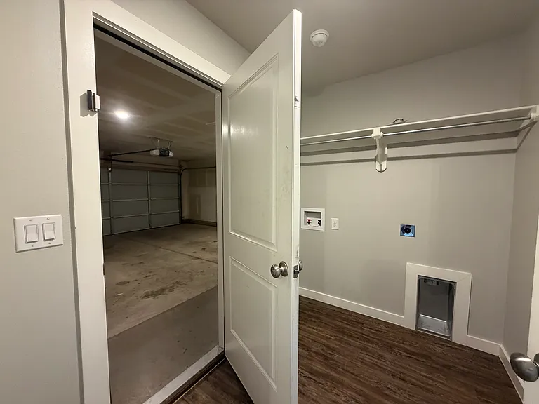 2911 Abbeville Ave — Photo 15