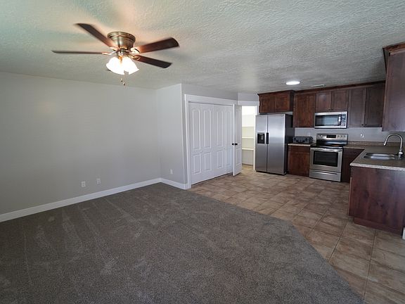 3rd image of 52 W 100 N APT 12