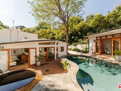 2145 Sunset Crest Dr, Los Angeles, CA, 90046