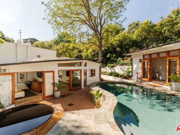 2145 Sunset Crest Dr, Los Angeles, CA 90046