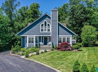 38 Nottingham Way, Mahopac, NY 10541