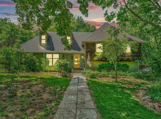 4443 NW Lookout Ct, Topeka, KS 66618