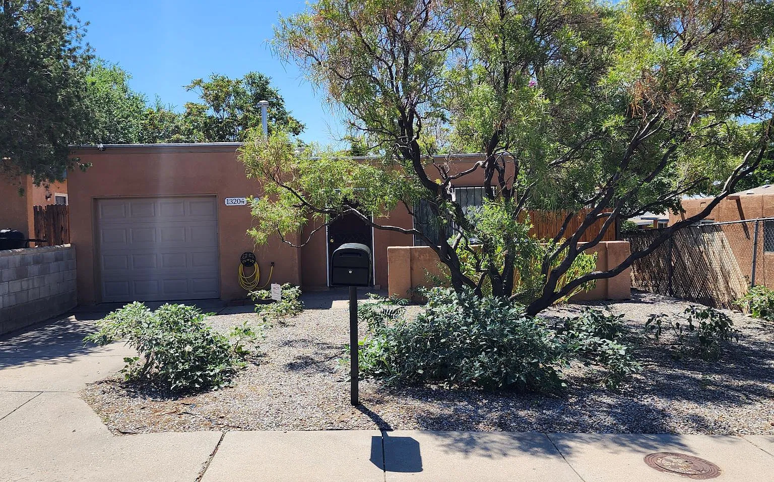 3 bed, 1131 sqft, $1,850 — Photo 3