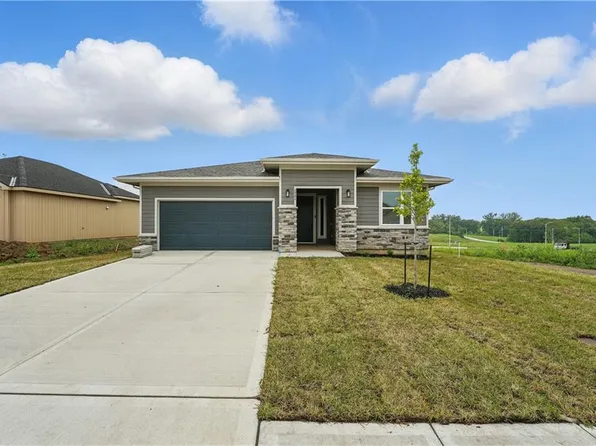1701 NW 104th Ter, Kansas City, MO 64155