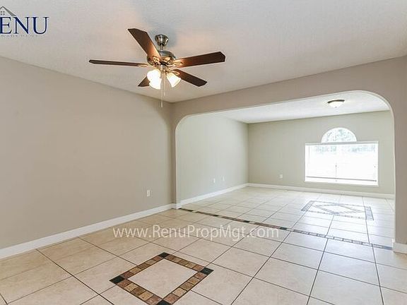 5th image of 951 Cambridge Ct