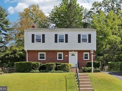 910 Glenroy Rd, Philadelphia, PA, 19128