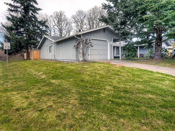 2nd image of 11512-11514 19th Avenue Ct S