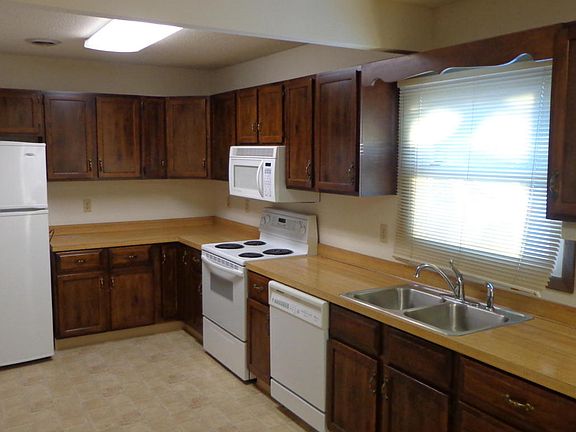 5th image of 402 28th St