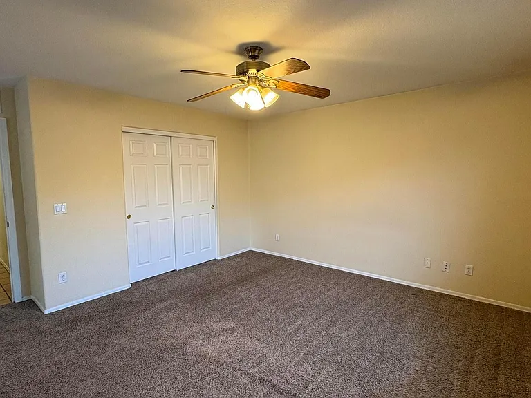 13002 W Hearn Rd — Photo 22