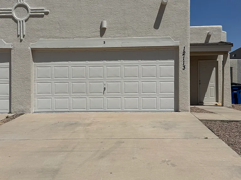 12113 Hunter Hill Way #B — Photo 1