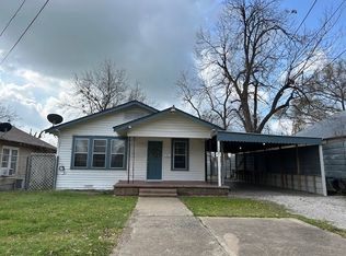 308 E Hopkins St, Mexia, TX 76667