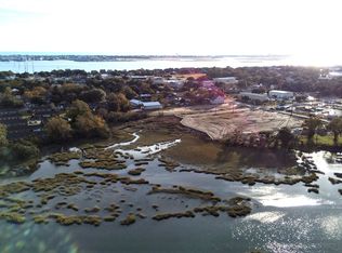 2413 E Myrtle Street, Morehead City, NC 28557