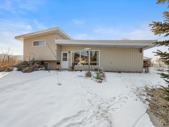 1325 Nellie St, Sturgis, SD 57785