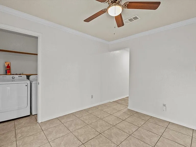 430 W Redway Ln — Photo 24