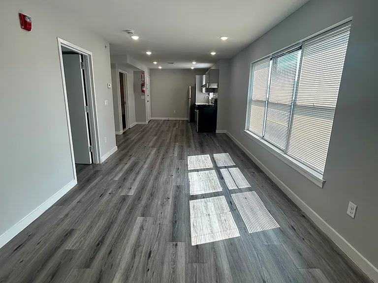 107 Beech St #305 — Photo 4