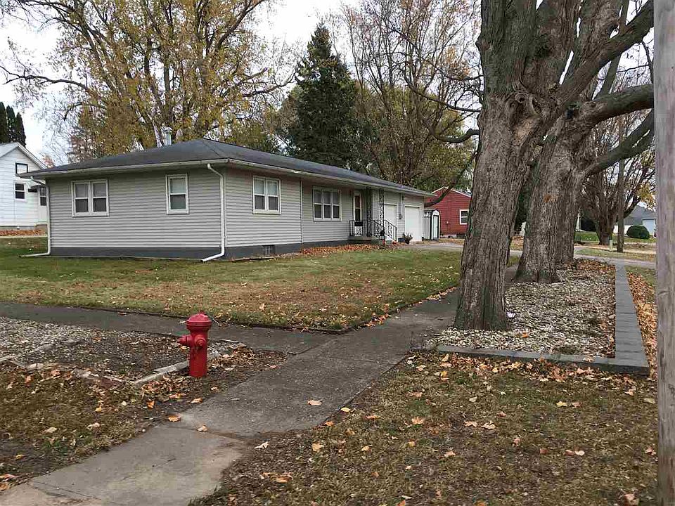 1st image of 403 3rd St