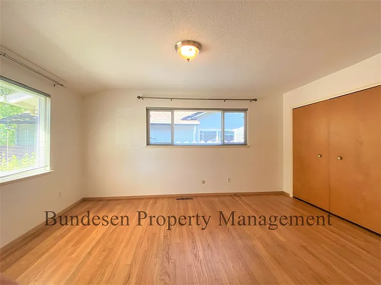 2352 Yulupa Ave — Photo 12