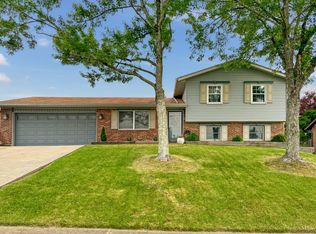 2821 E Turtle Creek Dr, Fairfield, OH 45014