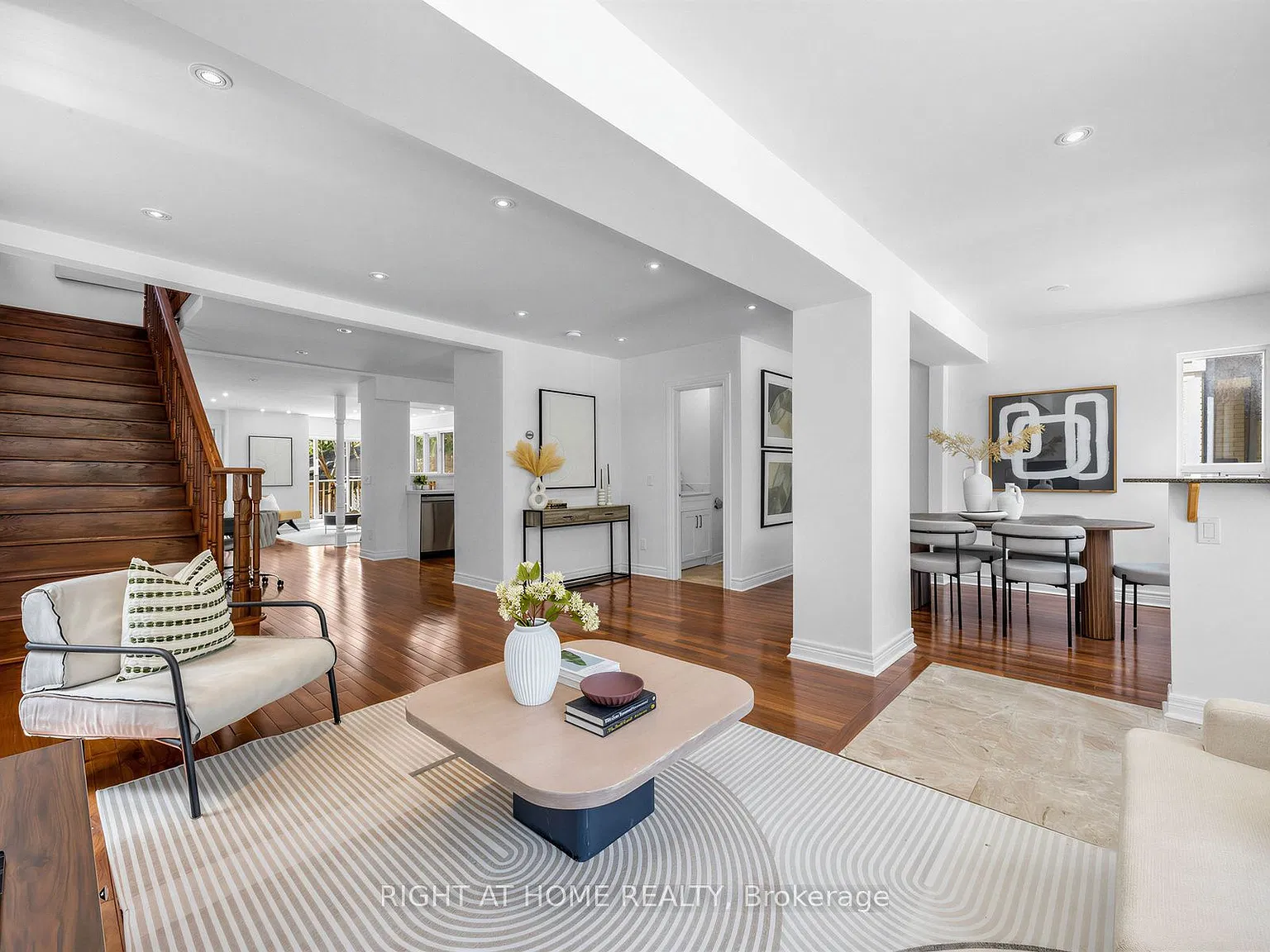 5 bed, $4,650 — Photo 4