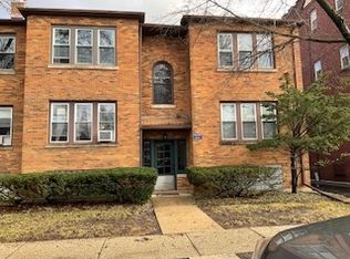 213 W Quincy St APT 1, Riverside, IL
