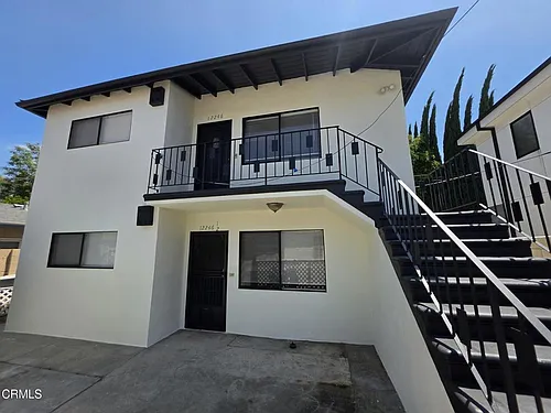 12246 1/2 Oxnard St Photo 1