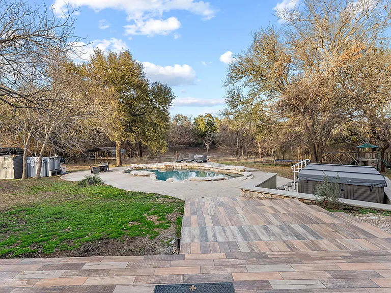 1060L Great Oaks — Photo 58