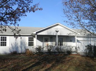 674 Hopkins Cemetery Rd, Lily, KY 40740