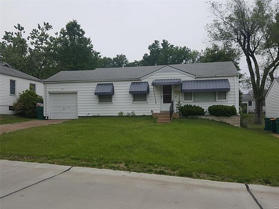 2nd image of 1411 Attica Dr
